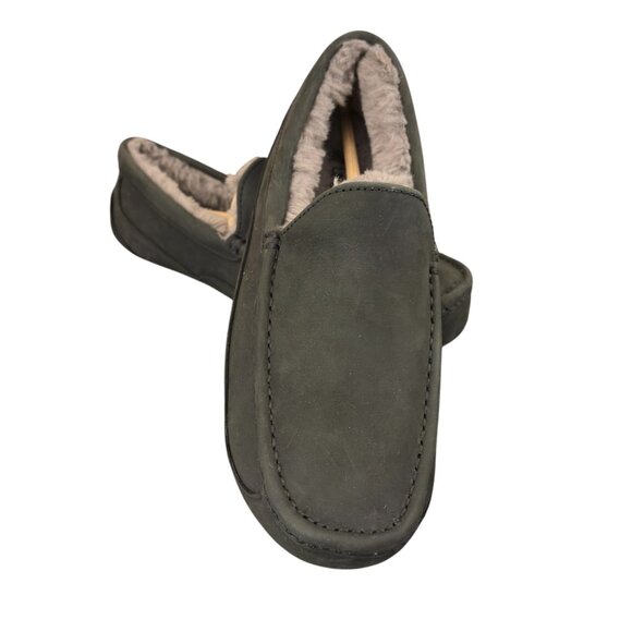 Men's Ugg Ascot Leather Moccasin Slippers BRAND NEW IN BOX Size 11 - Picture 1 of 5